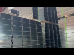 কাস্টম গ্যালভানাইজড স্টীল ট্রাউজ ক্যাবল ট্রে ব্রিজ টাইপ মিডিয়াম ডিউটি সিলভার ক্যাবল ম্যানেজমেন্ট জন্য