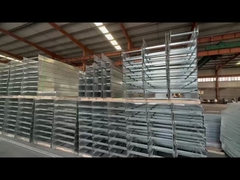 কাস্টমাইজযোগ্য সিলভার ইস্পাত সিঁড়ি টাইপ ক্যাবল ট্রে দেয়াল আগুন প্রতিরোধী ক্যাবল ব্যবস্থাপনা জন্য মাউন্ট